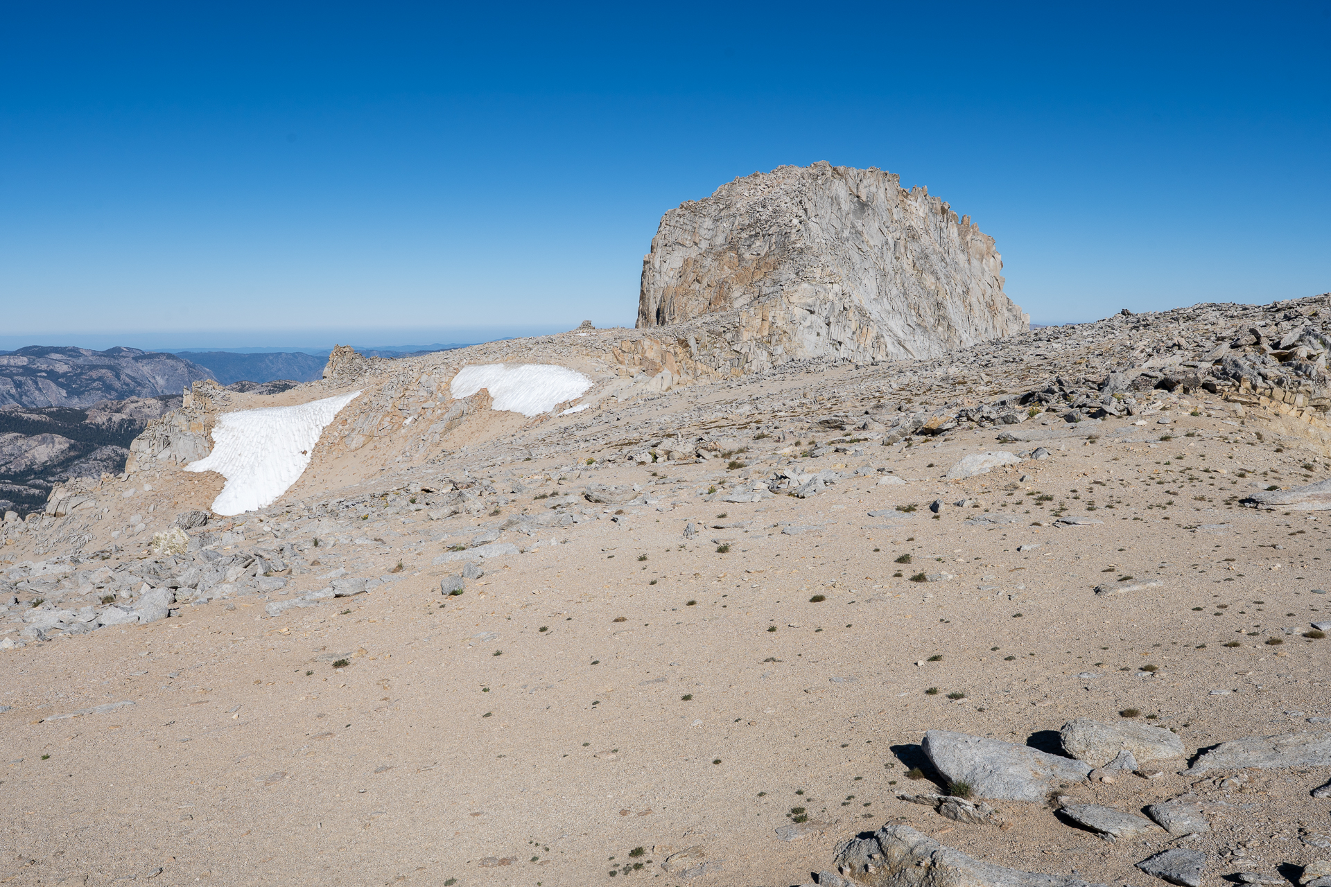 Mount Conness and White Mountain
