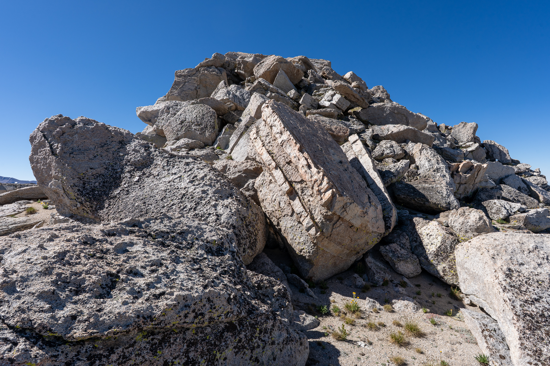 Mount Conness and White Mountain