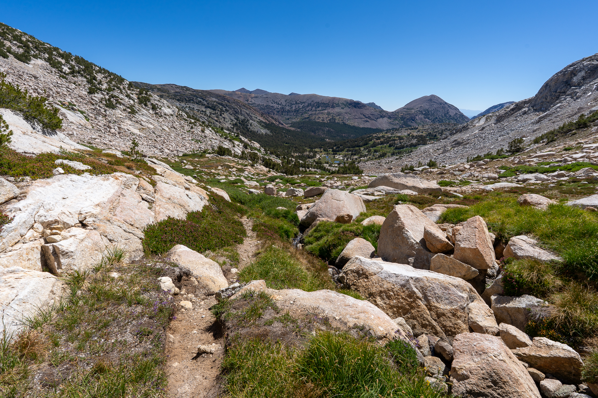 Mount Conness and White Mountain