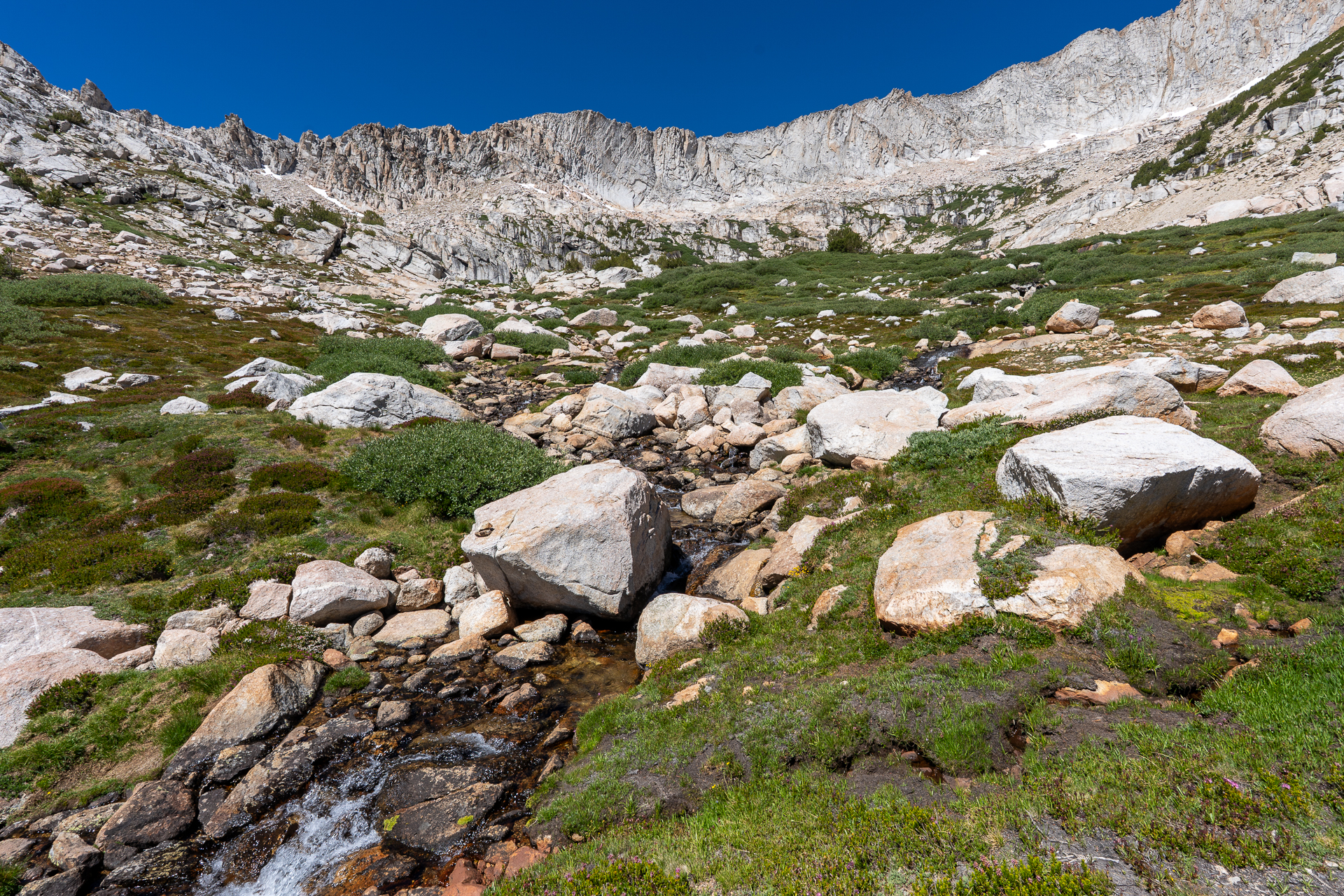 Mount Conness and White Mountain
