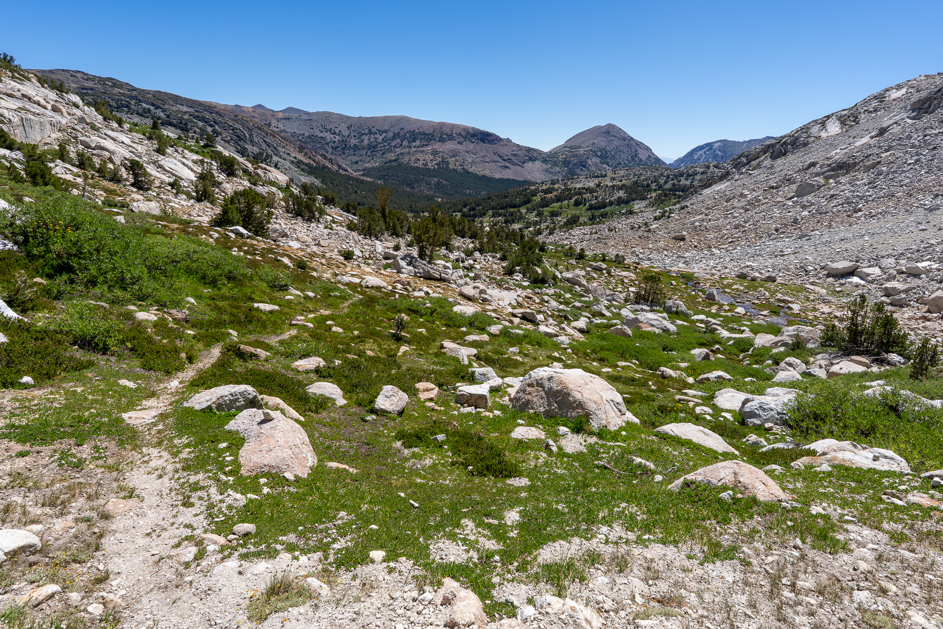 Mount Conness and White Mountain