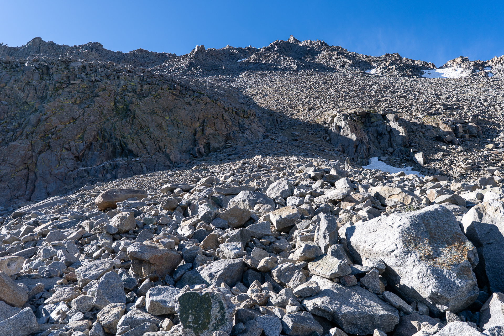 Picture Puzzle Peak, Gendarme Peak, and Aperture Peak