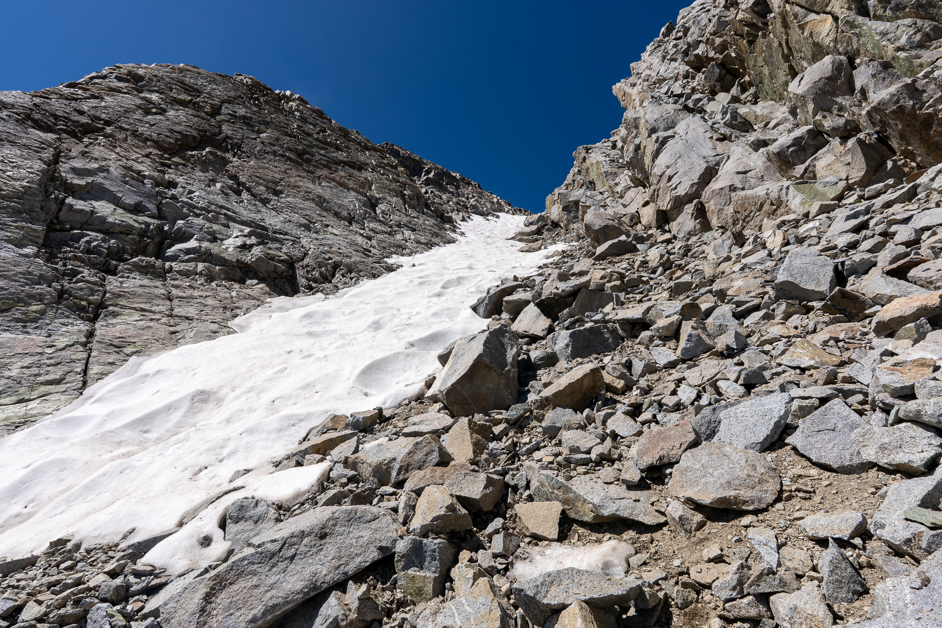 Picture Puzzle Peak, Gendarme Peak, and Aperture Peak