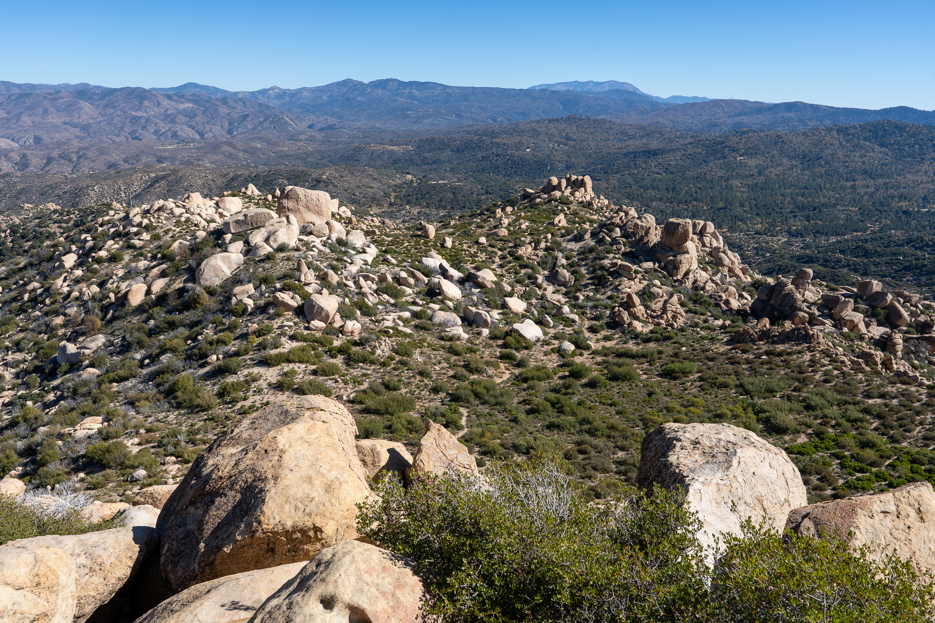 The Pinnacles and Peak 5678