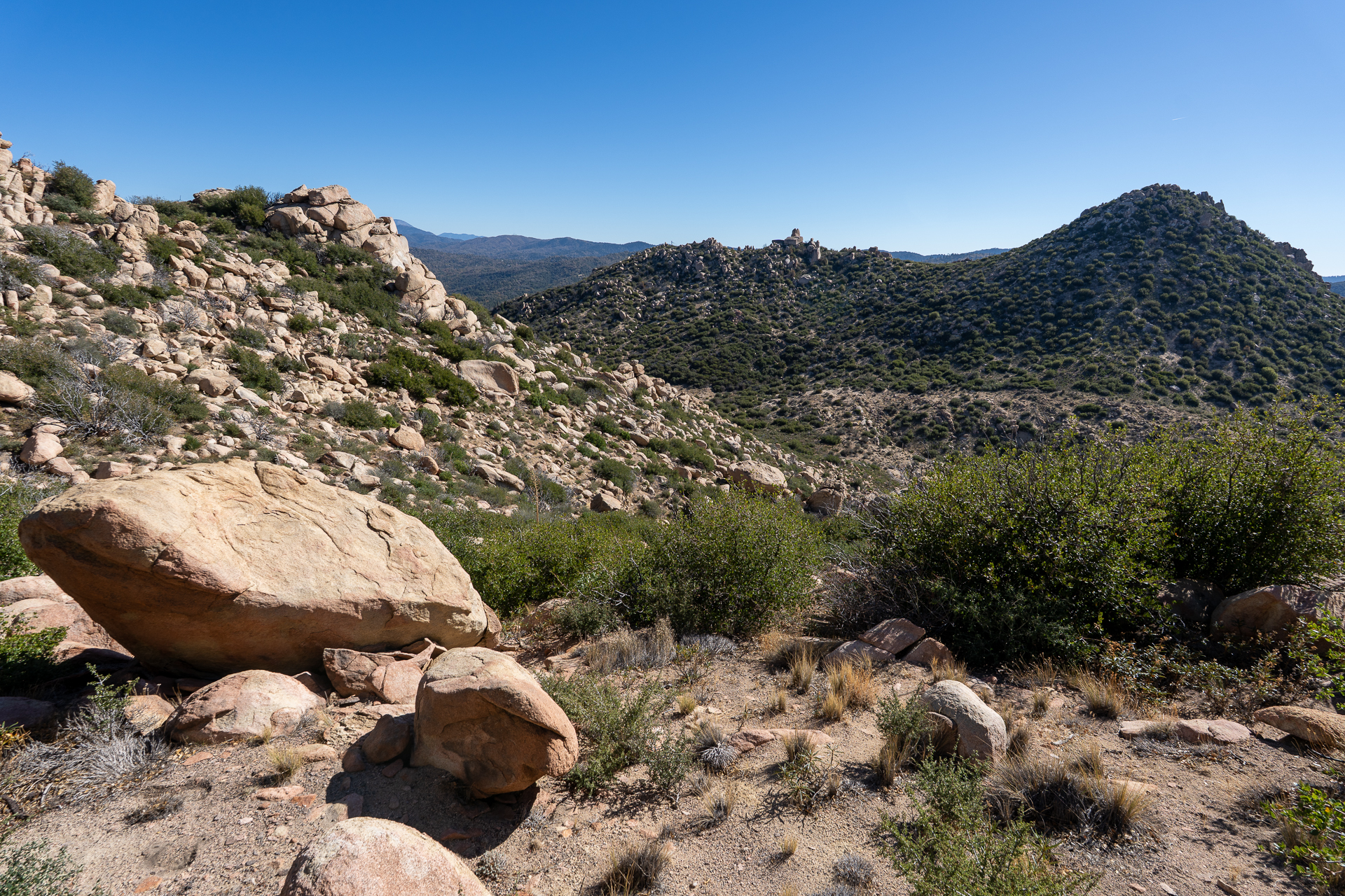The Pinnacles and Peak 5678